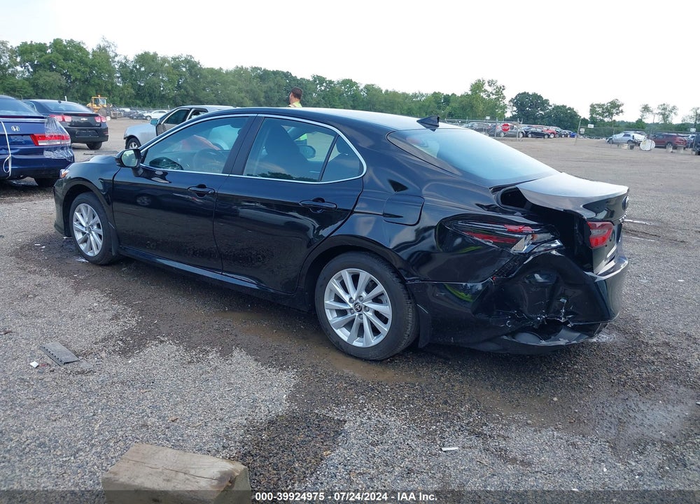 2021 TOYOTA CAMRY VIN: 4T1C11AKXMU596549