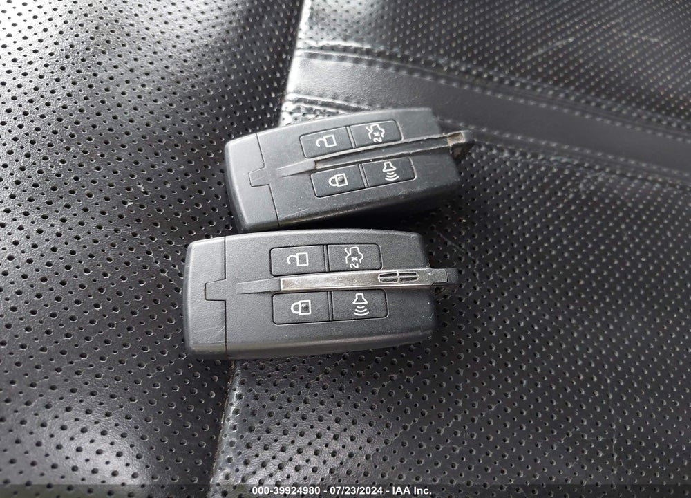 2010 LINCOLN MKT ECOBOOST VIN: 2LMHJ5AT5ABJ20642