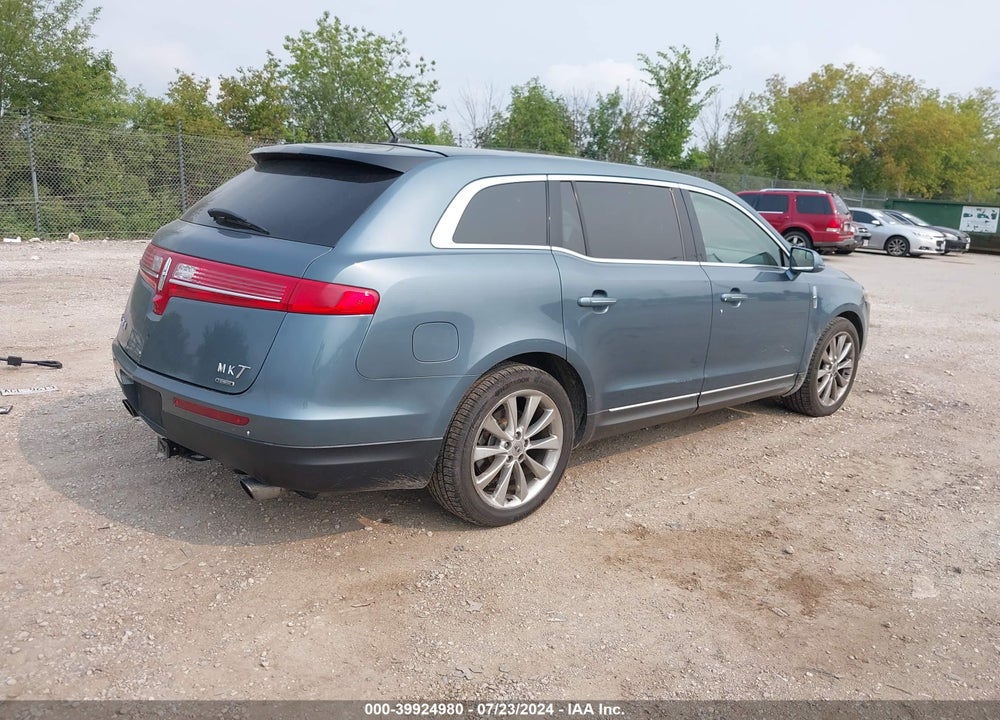 2010 LINCOLN MKT ECOBOOST VIN: 2LMHJ5AT5ABJ20642