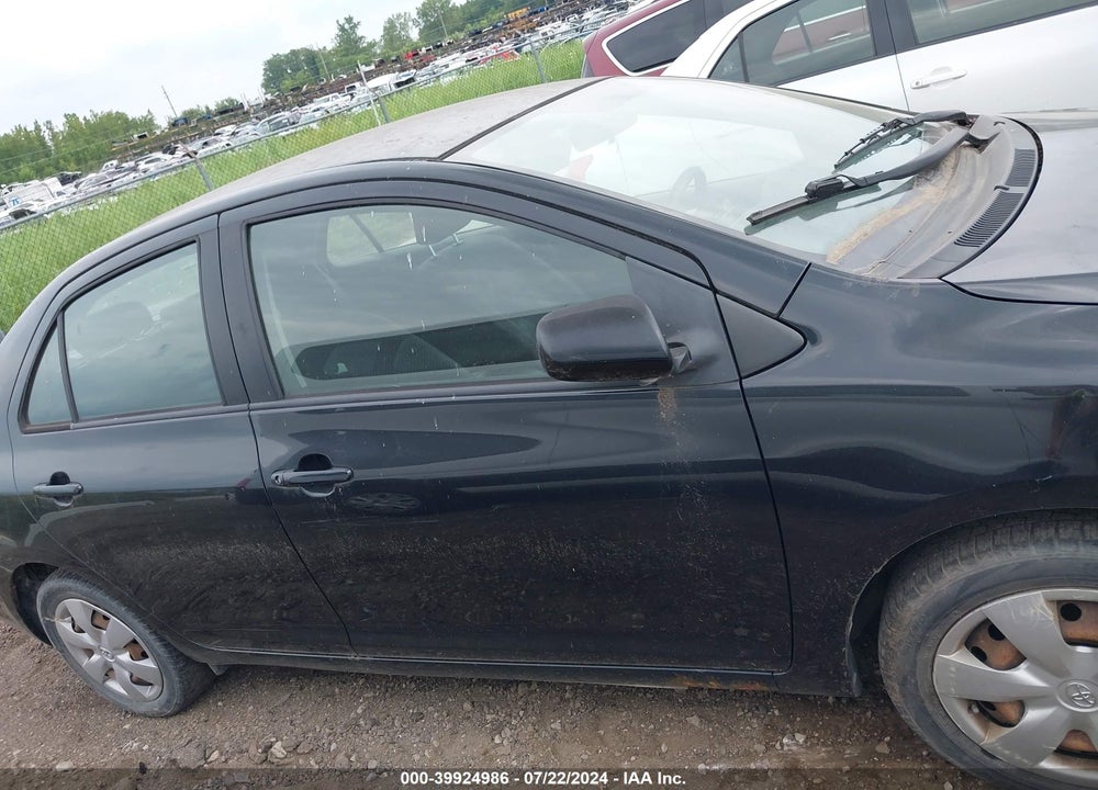 2008 TOYOTA YARIS VIN: JTDBT903981226364