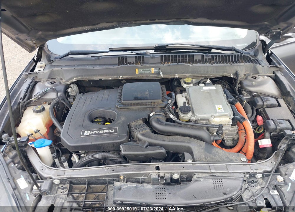 2014 FORD FUSION HYBRID TITANIUM VIN: 3FA6P0RU4ER104709