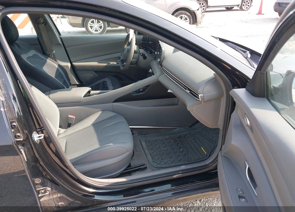 2021 HYUNDAI ELANTRA SEL VIN: 5NPLN4AG3MH042382