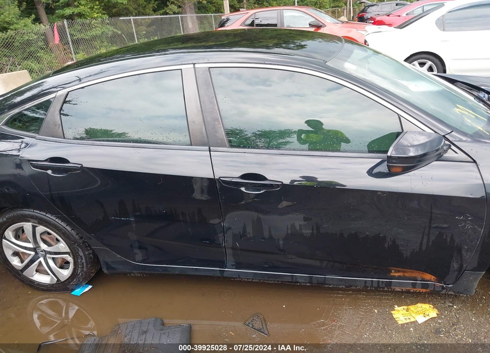 2018 HONDA CIVIC LX VIN: 2HGFC2F59JH545936