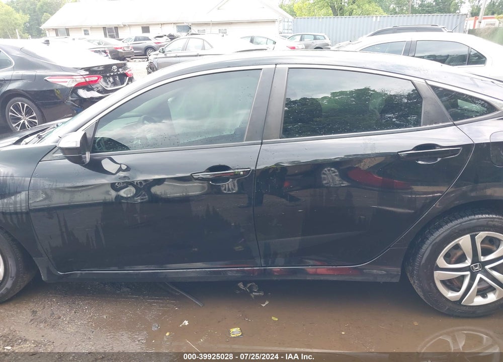 2018 HONDA CIVIC LX VIN: 2HGFC2F59JH545936