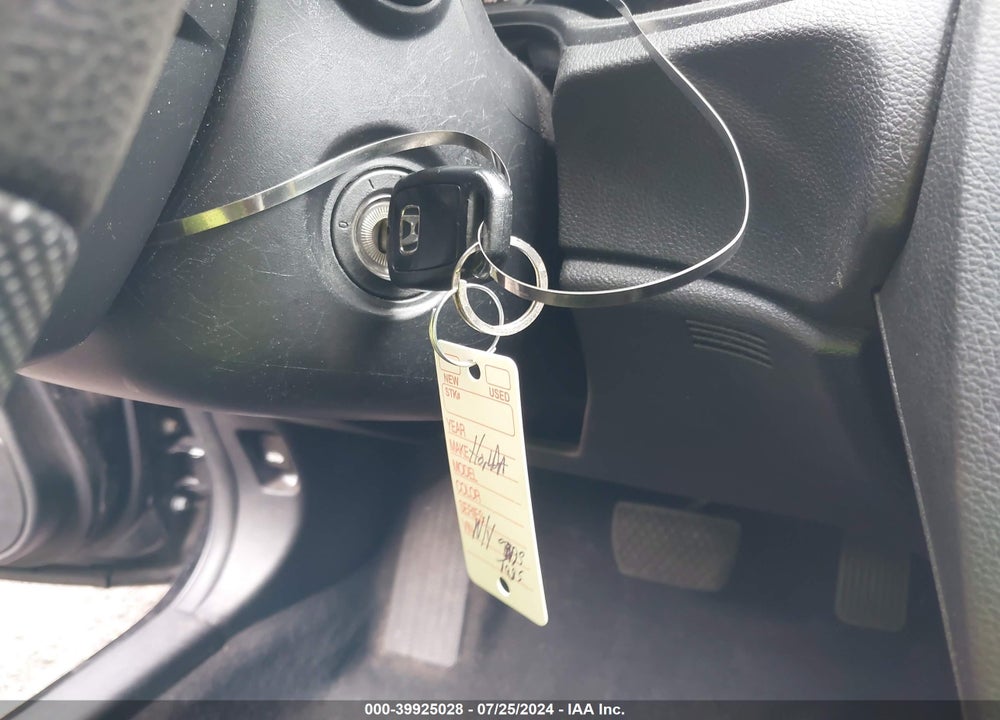 2018 HONDA CIVIC LX VIN: 2HGFC2F59JH545936