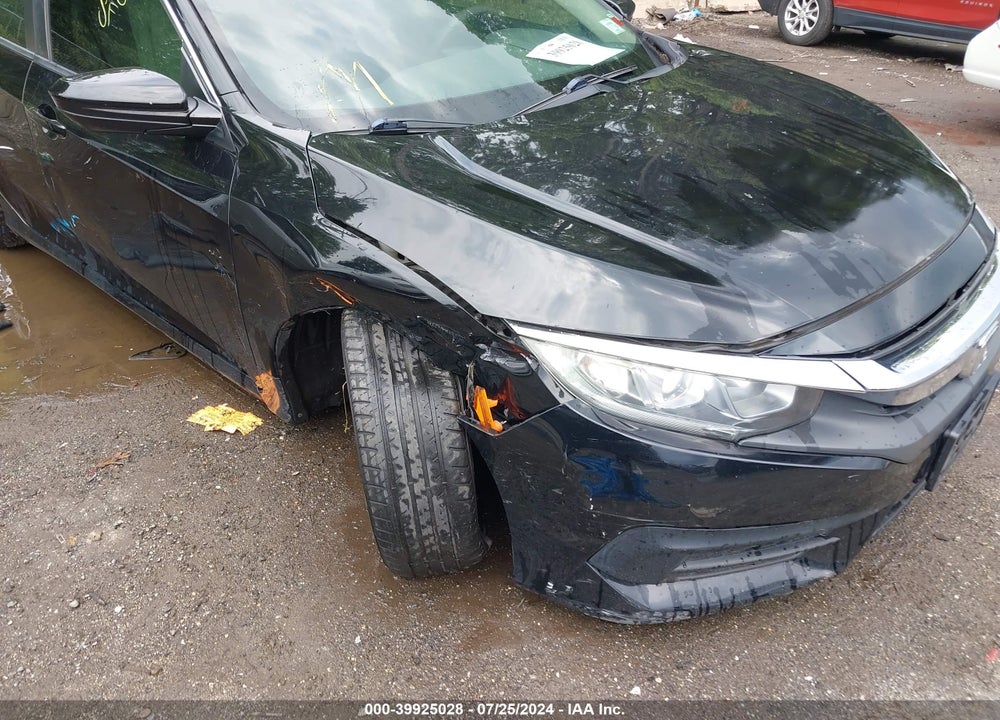 2018 HONDA CIVIC LX VIN: 2HGFC2F59JH545936