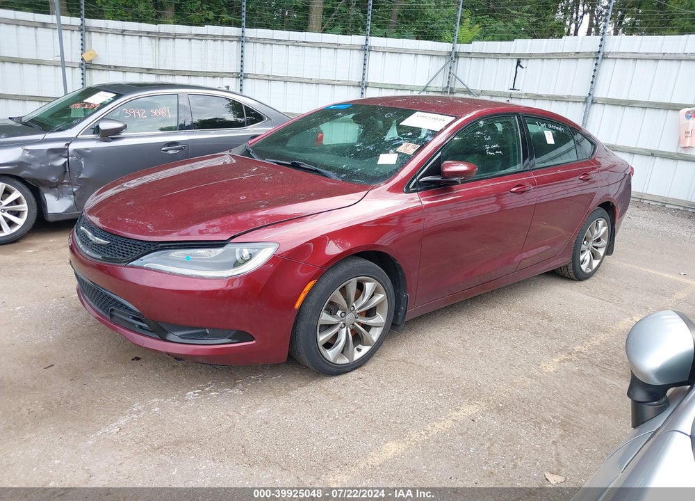 2015 CHRYSLER 200 S VIN: 1C3CCCBG4FN518984