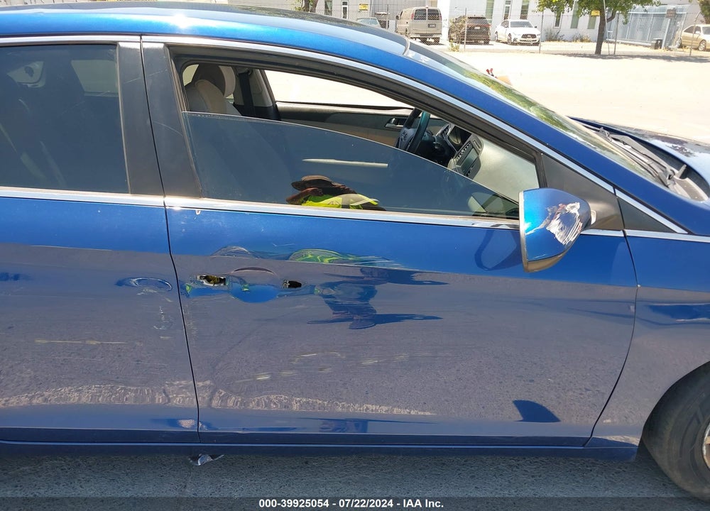 2016 HYUNDAI SONATA SE VIN: 5NPE24AF2GH348888