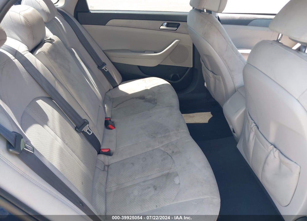 2016 HYUNDAI SONATA SE VIN: 5NPE24AF2GH348888