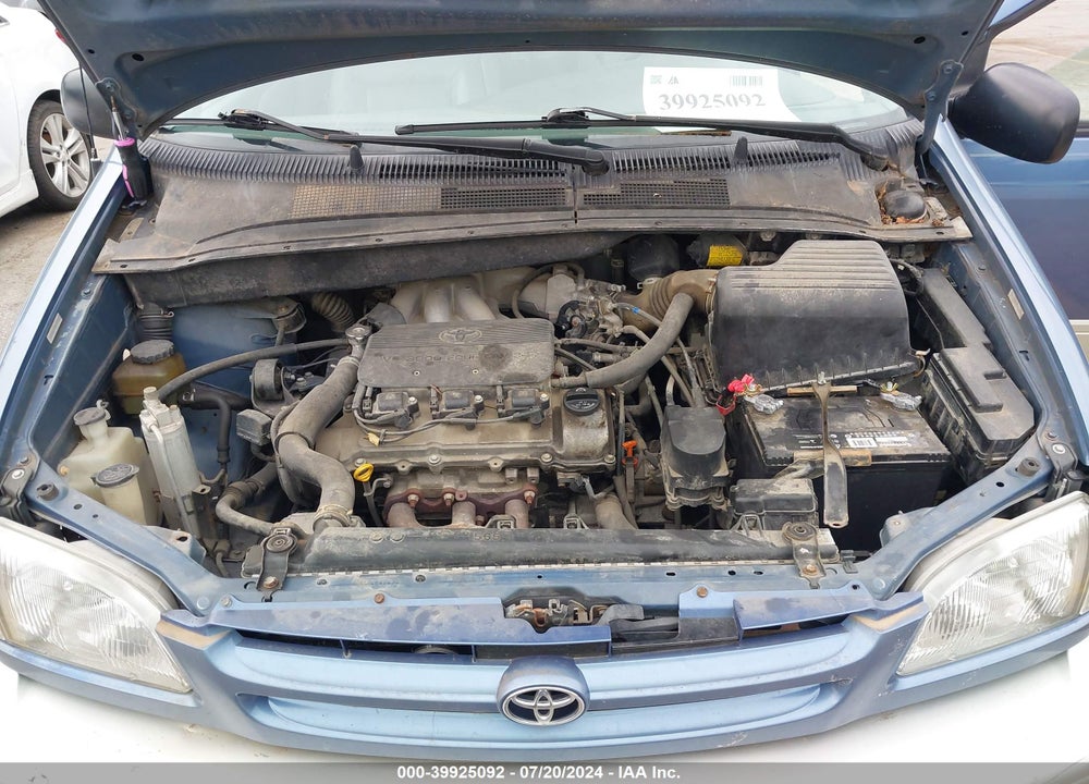 1999 TOYOTA SIENNA XLE VIN: 4T3ZF13C5XU113479