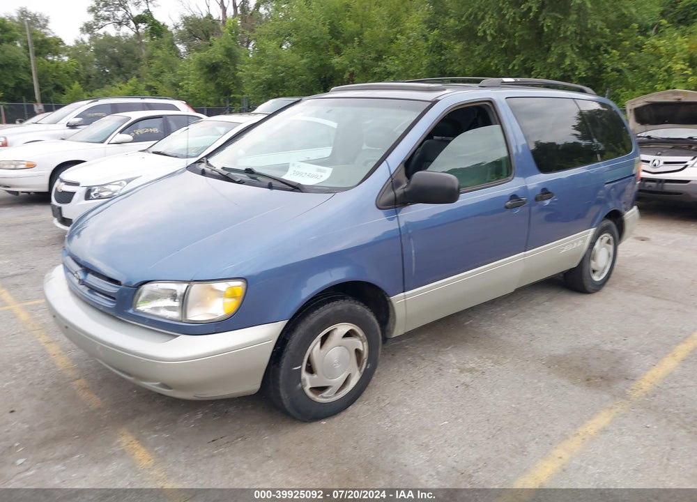1999 TOYOTA SIENNA XLE VIN: 4T3ZF13C5XU113479