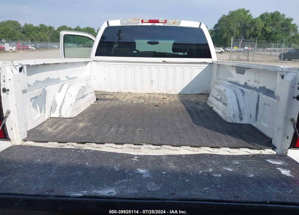 2006 CHEVROLET SILVERADO 2500HD LT1 VIN: 1GCHK23D96F140335