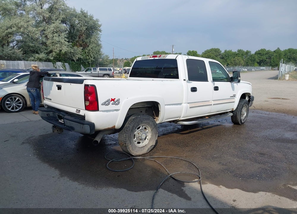 2006 CHEVROLET SILVERADO 2500HD LT1 VIN: 1GCHK23D96F140335