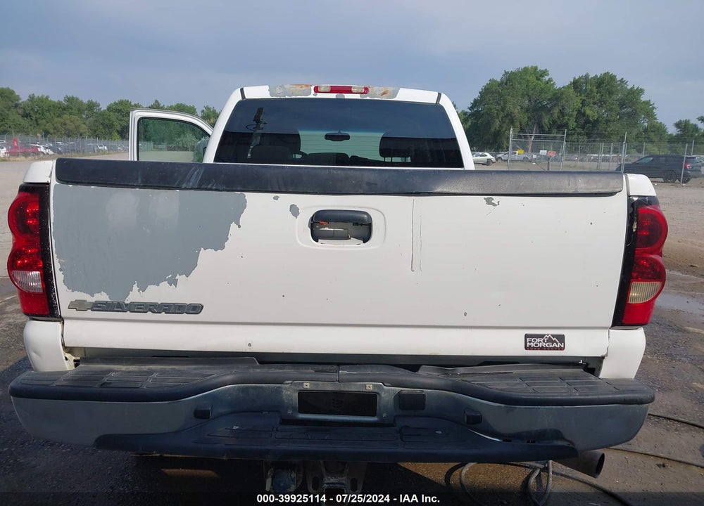 2006 CHEVROLET SILVERADO 2500HD LT1 VIN: 1GCHK23D96F140335