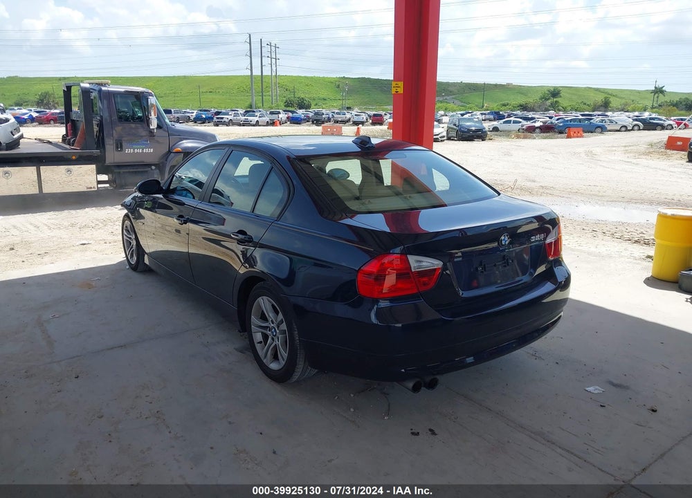 2008 BMW 328I VIN: WBAVA37578NL55202