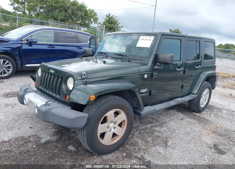 2011 JEEP WRANGLER UNLIMITED SAHARA VIN: 1J4BA5H15BL557529