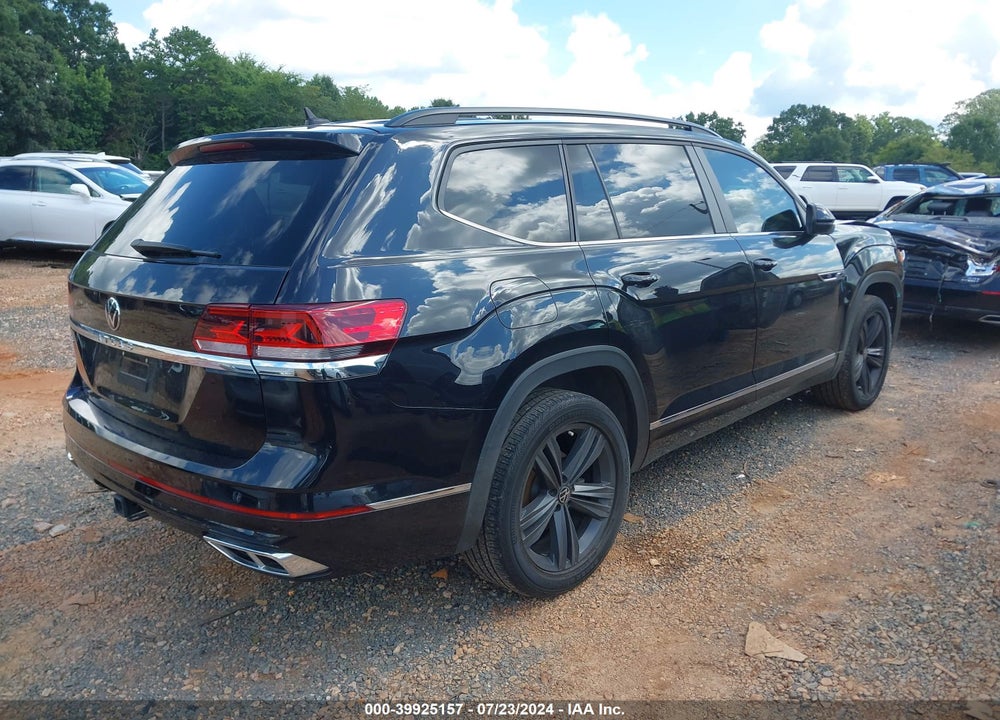 2021 VOLKSWAGEN ATLAS VIN: 1V2PR2CA7MC511275