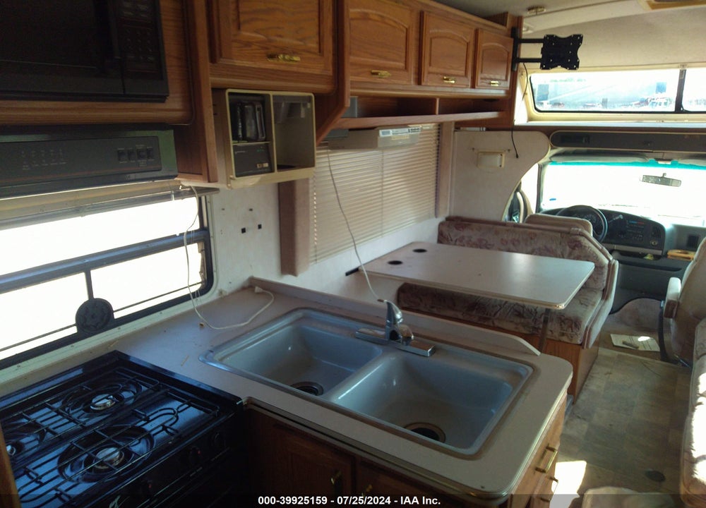 1994 FORD ECONOLINE E350 CUTAWAY VAN VIN: 1FDKE30G2RHA53964
