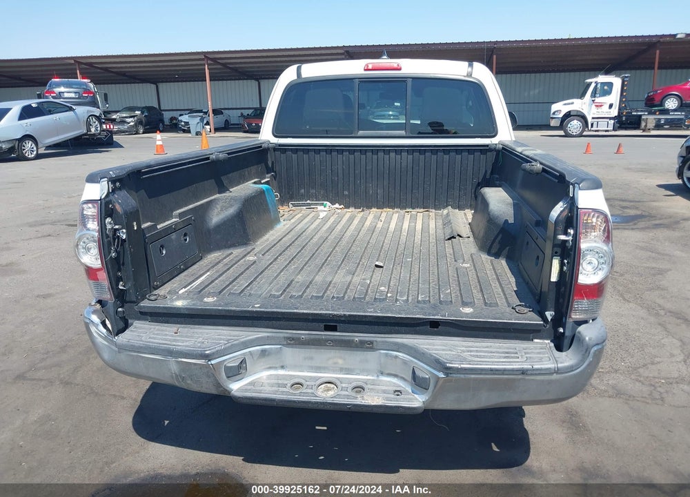 2014 TOYOTA TACOMA VIN: 5TFTX4CN2EX044670