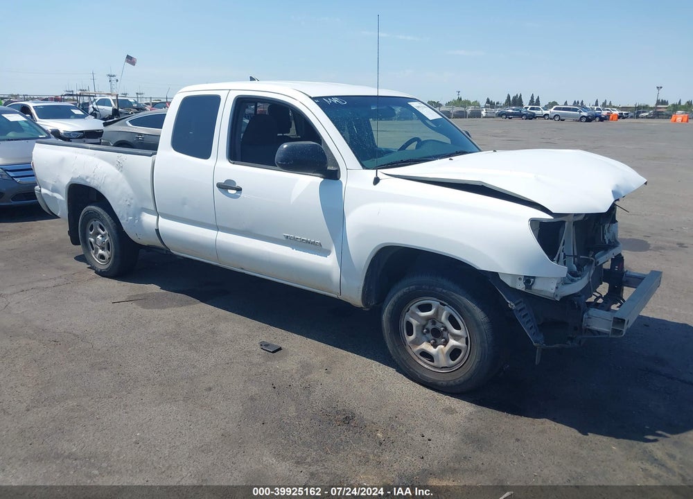 2014 TOYOTA TACOMA VIN: 5TFTX4CN2EX044670