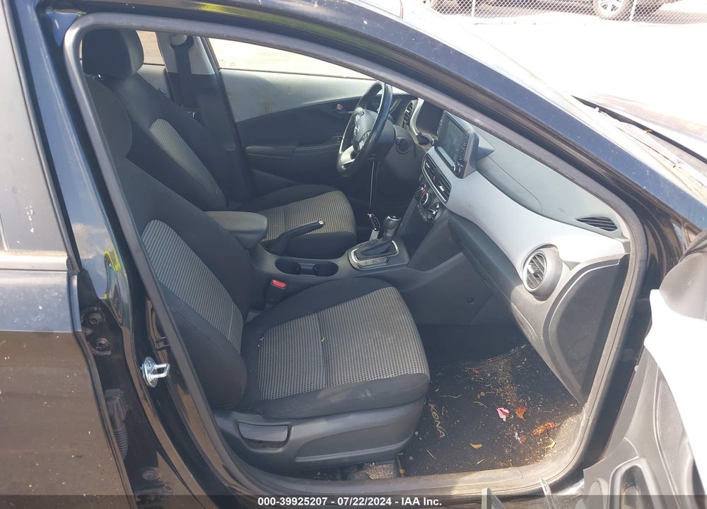 2018 HYUNDAI KONA SEL VIN: KM8K22AA4JU164654