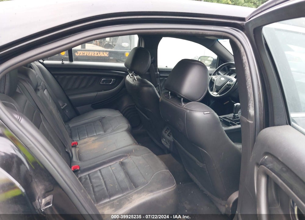 2015 FORD TAURUS SHO VIN: 1FAHP2KT5FG135143