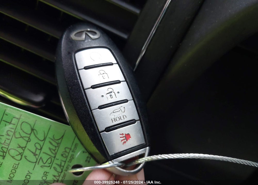 2015 INFINITI QX80 VIN: JN8AZ2NF1F9572769