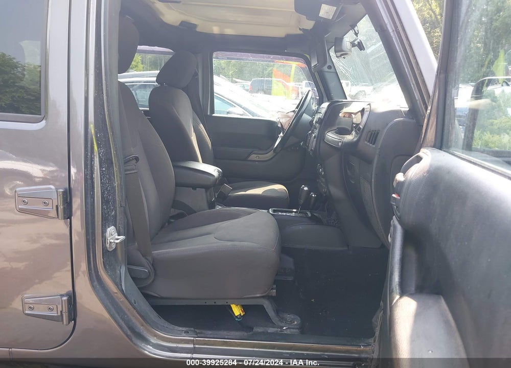 2017 JEEP WRANGLER UNLIMITED VIN: 1C4BJWDG8HL710452