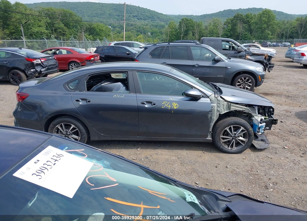 2022 KIA FORTE LXS VIN: 3KPF24AD5NE465773