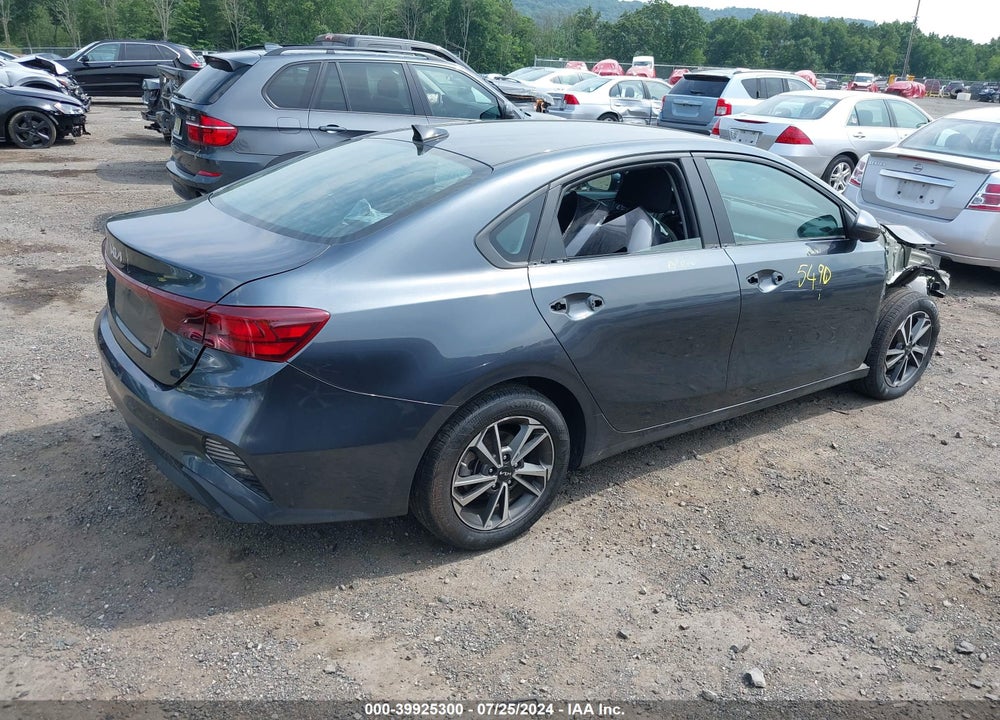 2022 KIA FORTE LXS VIN: 3KPF24AD5NE465773