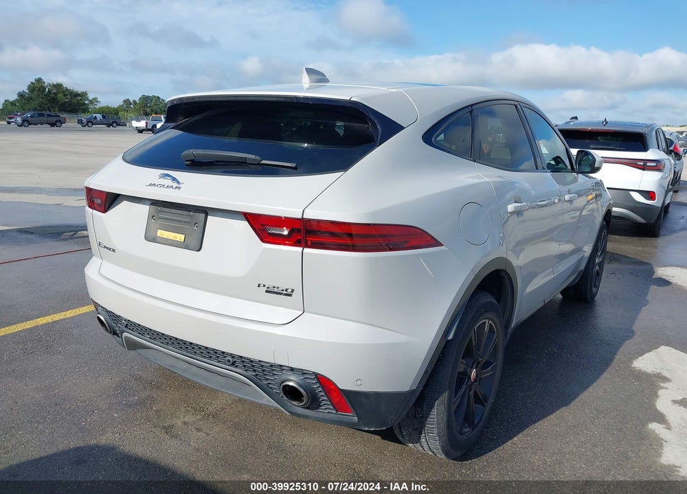 2018 JAGUAR E-PACE R-DYNAMIC S/S VIN: SADFJ2FX1J1Z25281