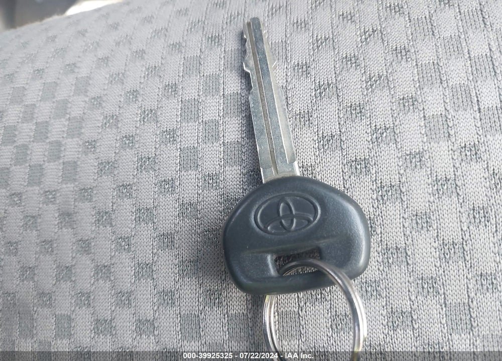 2008 TOYOTA RAV4 VIN: JTMZD33V286073187