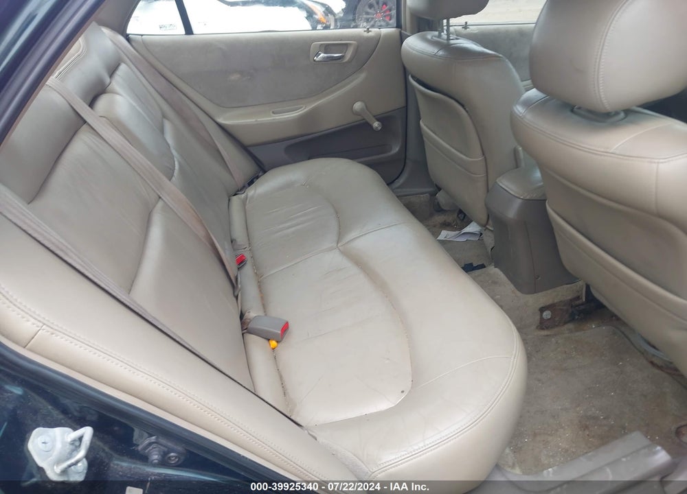 2001 HONDA ACCORD VALUE PACKAGE VIN: 1HGCF86661A083565