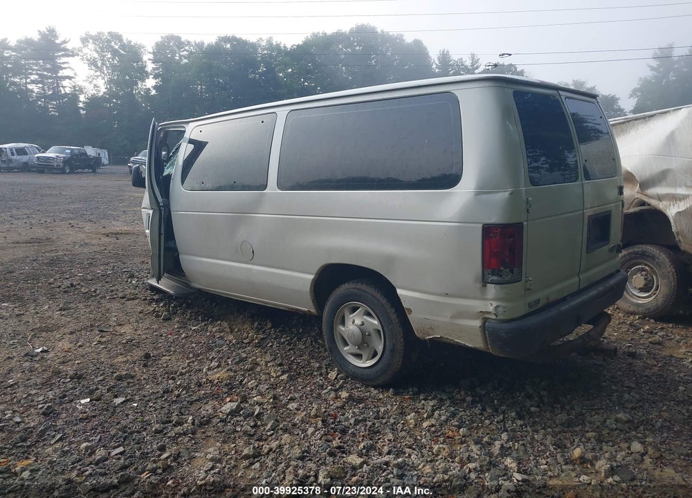 2007 FORD E-350 SUPER DUTY XL/XLT VIN: 1FBNE31L57DA96054