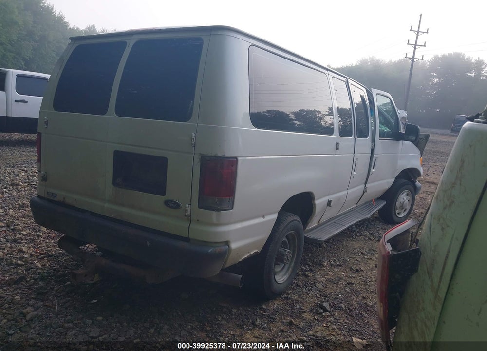 2007 FORD E-350 SUPER DUTY XL/XLT VIN: 1FBNE31L57DA96054