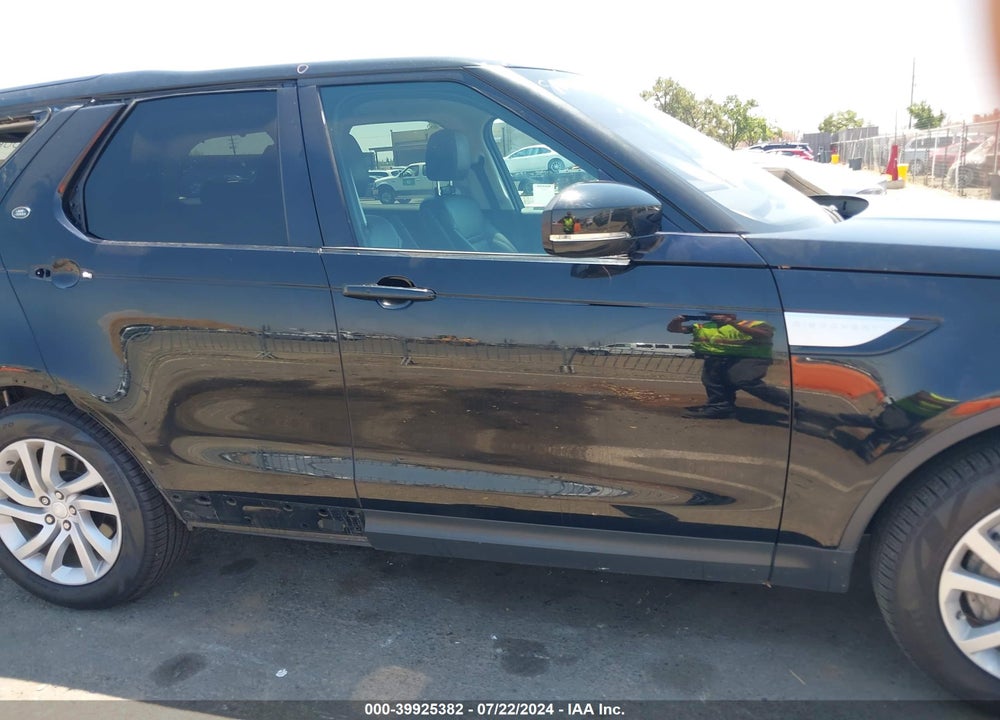 2018 LAND ROVER DISCOVERY HSE VIN: SALRR2RV5JA056544