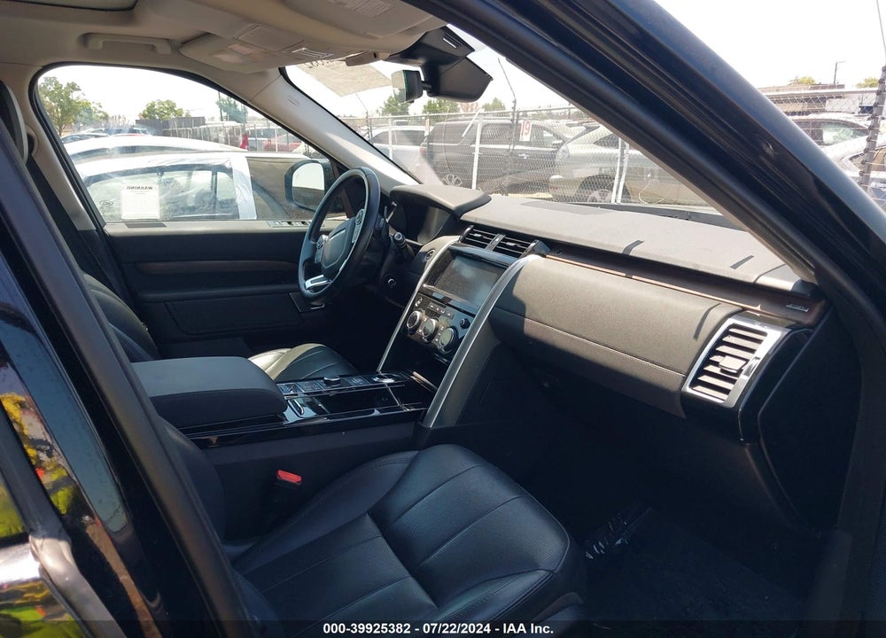 2018 LAND ROVER DISCOVERY HSE VIN: SALRR2RV5JA056544