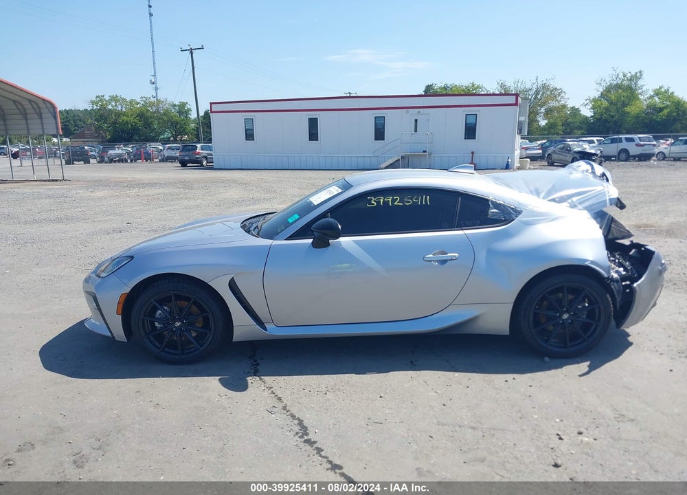 2024 TOYOTA GR86 PREMIUM VIN: JF1ZNBE17R8756256