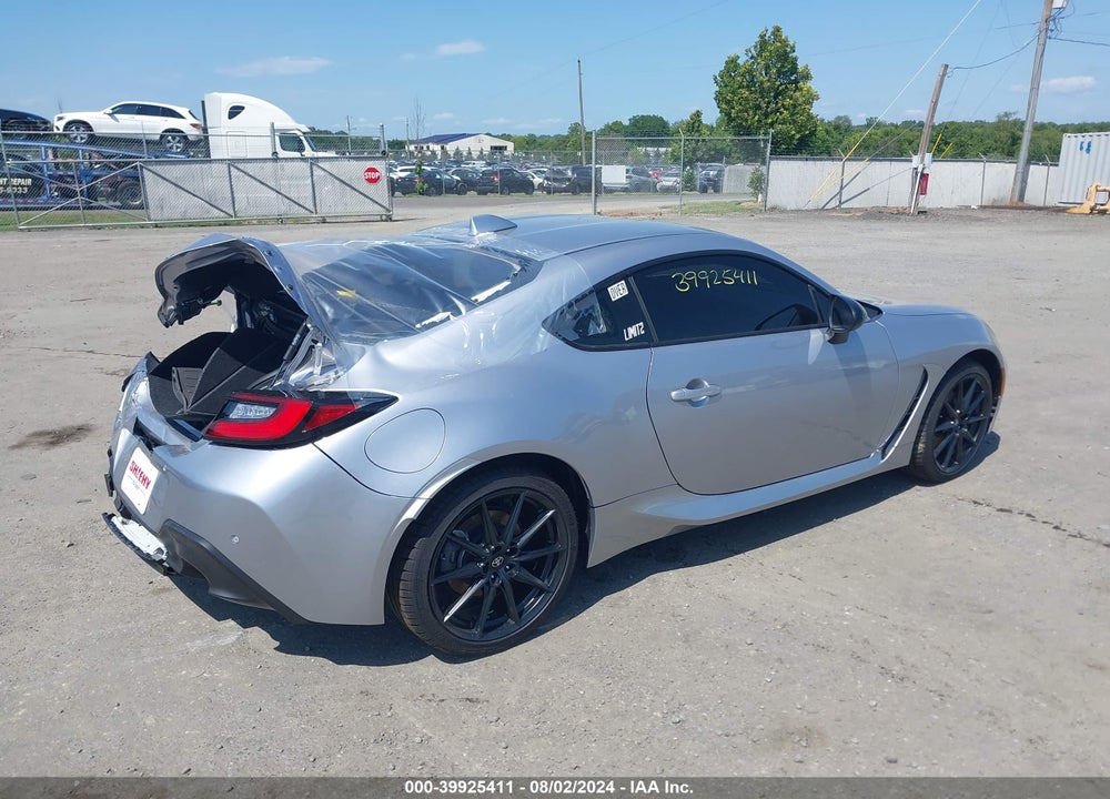2024 TOYOTA GR86 PREMIUM VIN: JF1ZNBE17R8756256
