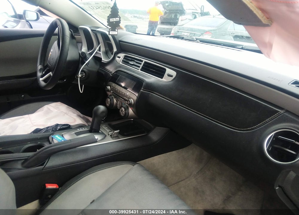 2015 CHEVROLET CAMARO 2LS VIN: 2G1FB1E34F9250605