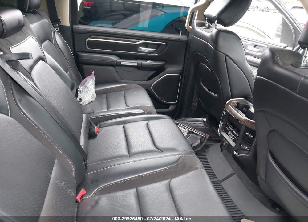 2019 RAM 1500 LAIE  4X4 5'7 BOX VIN: 1C6SRFJT2KN786813