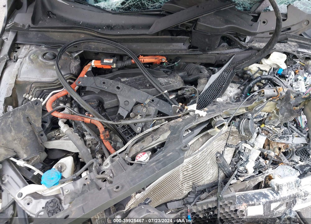 2018 HONDA ACCORD HYBRID VIN: 1HGCV3F1XJA007552