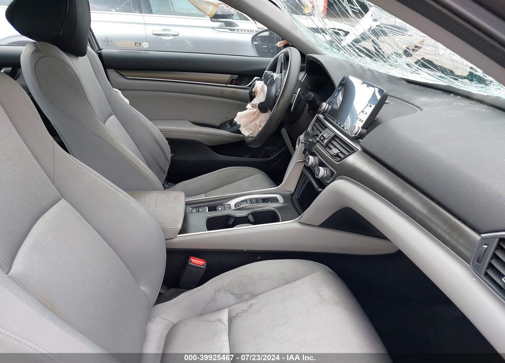 2018 HONDA ACCORD HYBRID VIN: 1HGCV3F1XJA007552