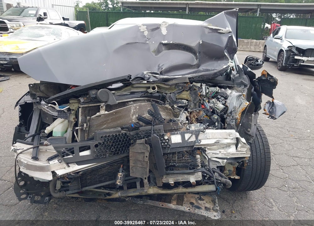2018 HONDA ACCORD HYBRID VIN: 1HGCV3F1XJA007552