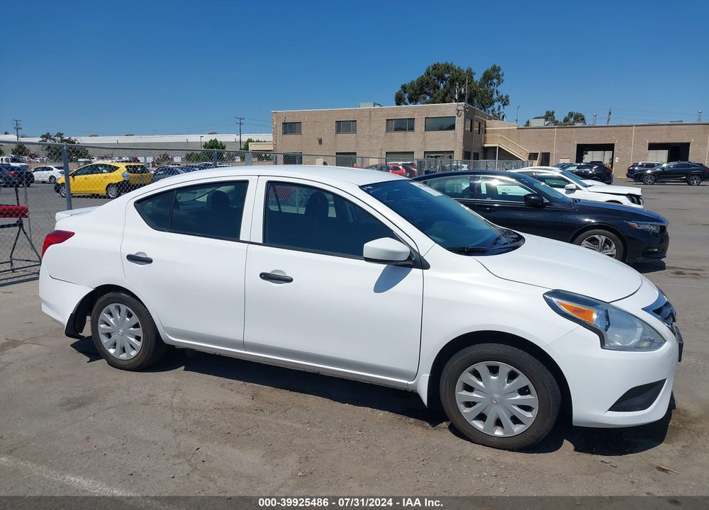 2018 NISSAN VERSA VIN: 3N1CN7AP0JL838717