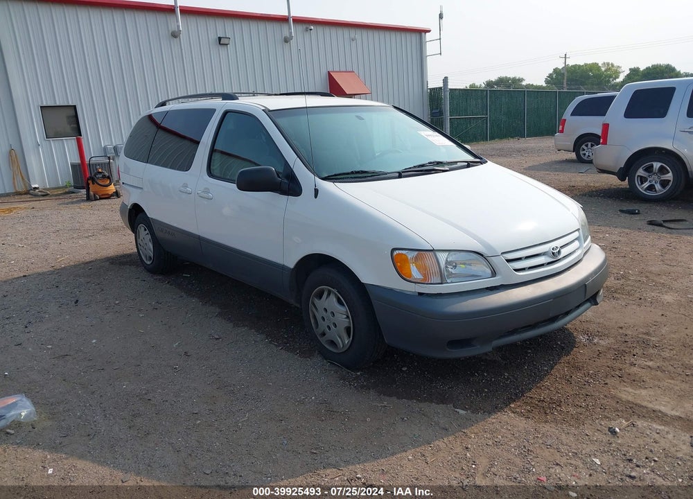 2002 TOYOTA SIENNA LE VIN: 4T3ZF13C12U488889