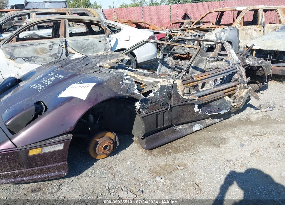 1985 CHEVROLET CORVETTE VIN: 1G1YY0781F5123785