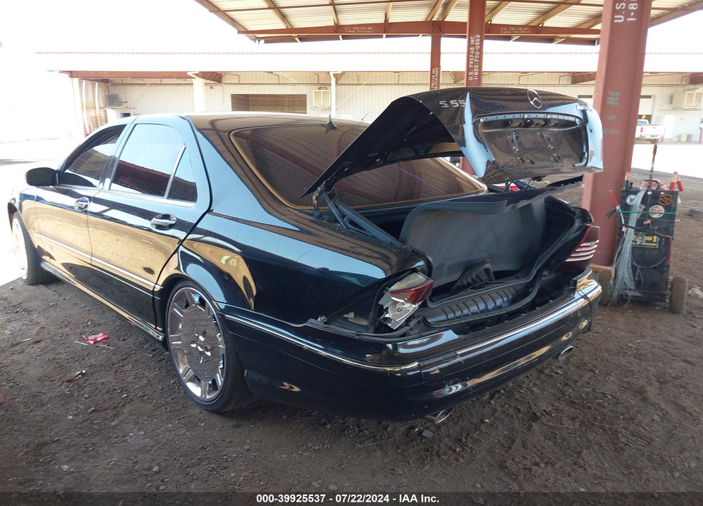 2002 MERCEDES-BENZ S 55 AMG VIN: WDBNG73J52A264308