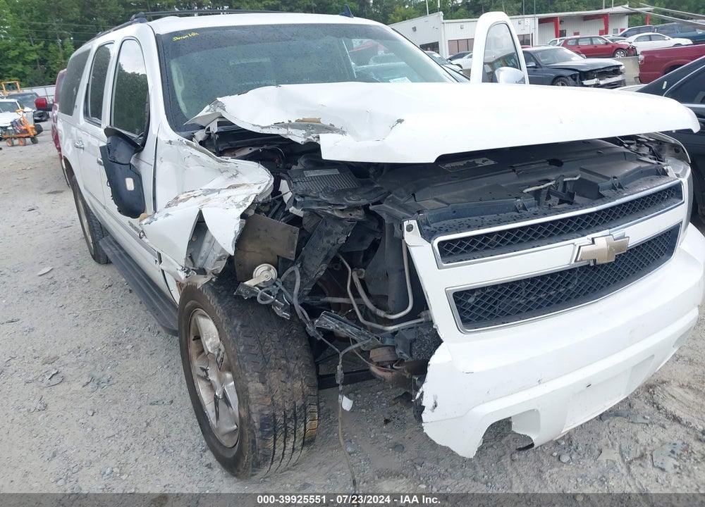 2009 CHEVROLET SUBURBAN 1500 LTZ VIN: 1GNFC36049J126130