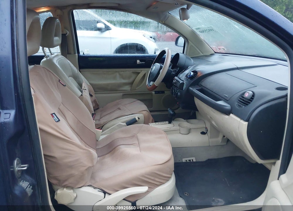 1999 VOLKSWAGEN NEW BEETLE GLS VIN: 3VWCC21C0XM460174